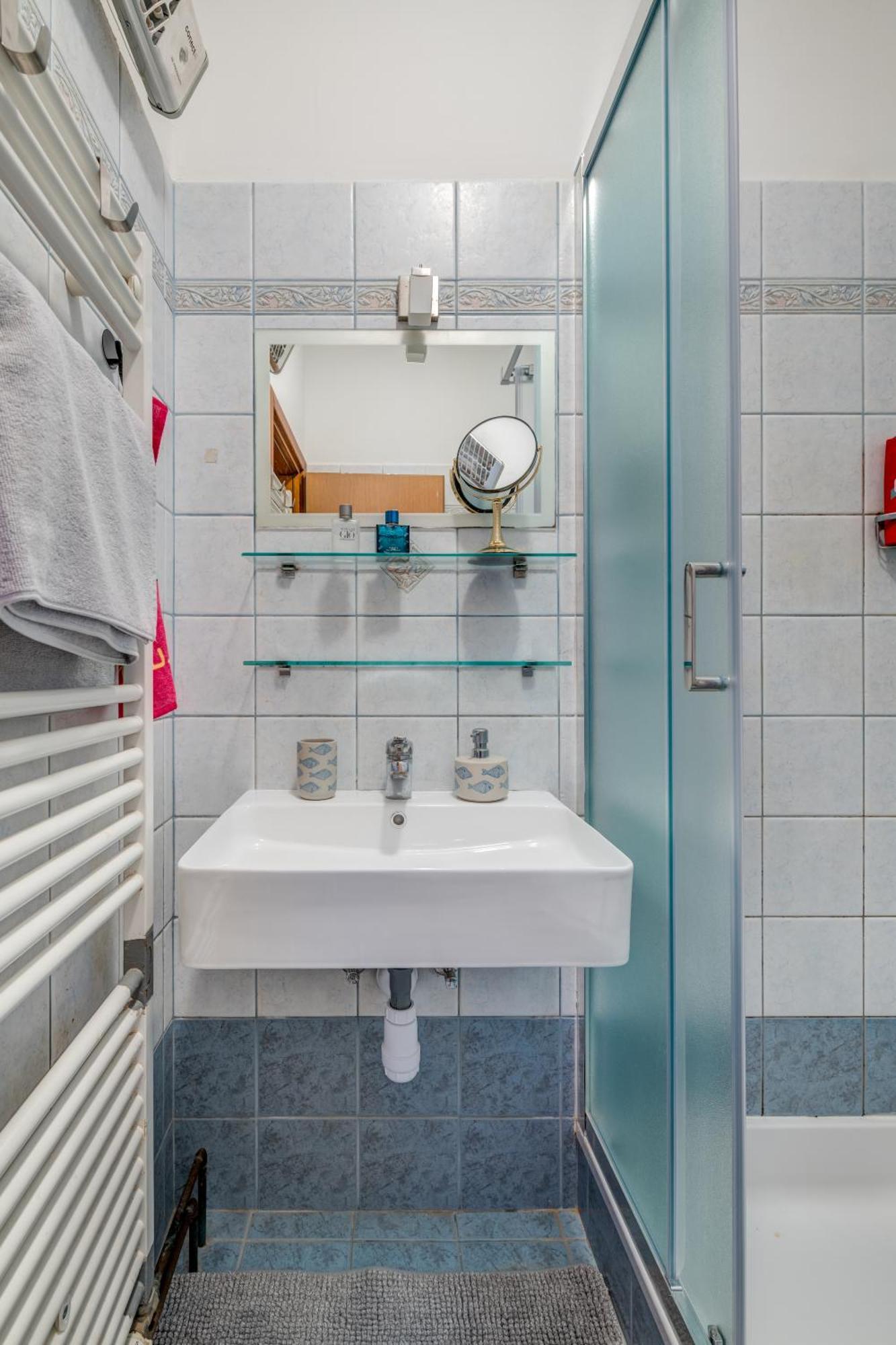 Apartment Krilo Jesenice Eksteriør bilde